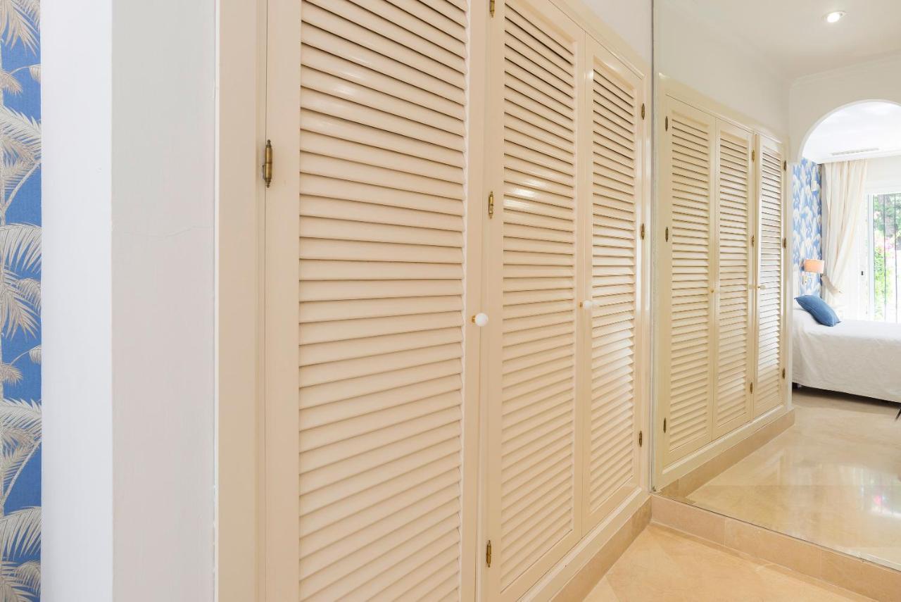 Elviria Playa White Pearl Beach Marbella Exterior photo